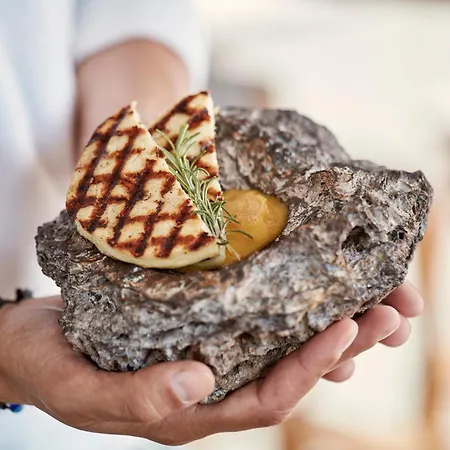 Pietra E Mare - Mykonos Moments
